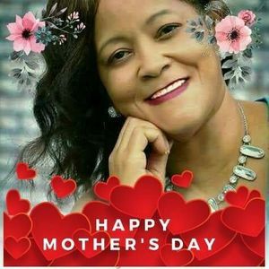 Meet your Posher, Gloria